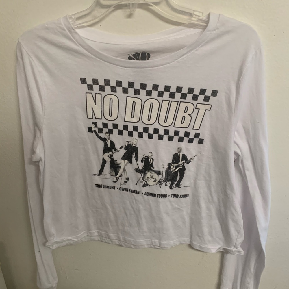 Long Sleeve No Doubt Crop Top